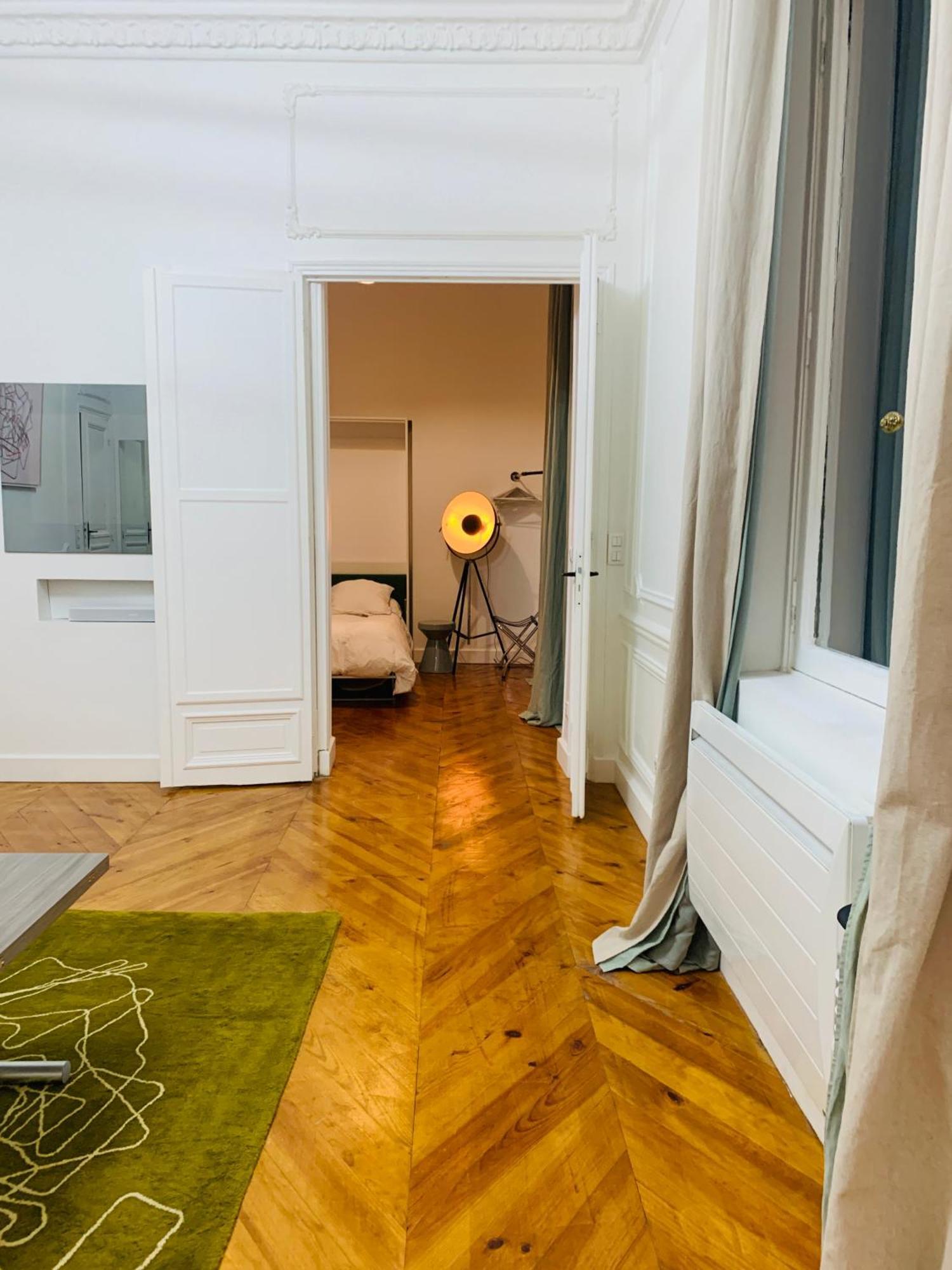 2 Bedrooms - Paris Centre - Champs Elysees Экстерьер фото