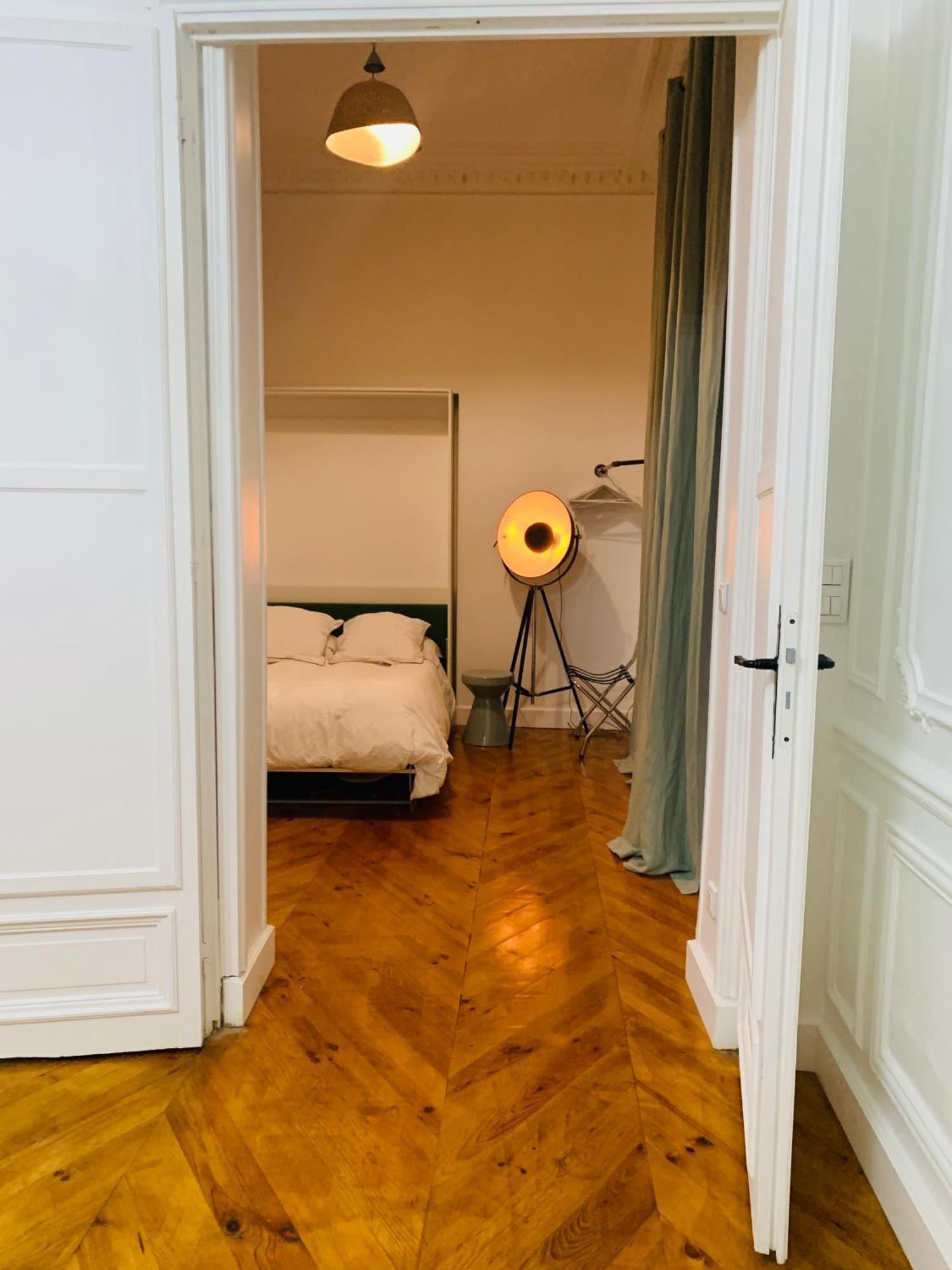 2 Bedrooms - Paris Centre - Champs Elysees Экстерьер фото